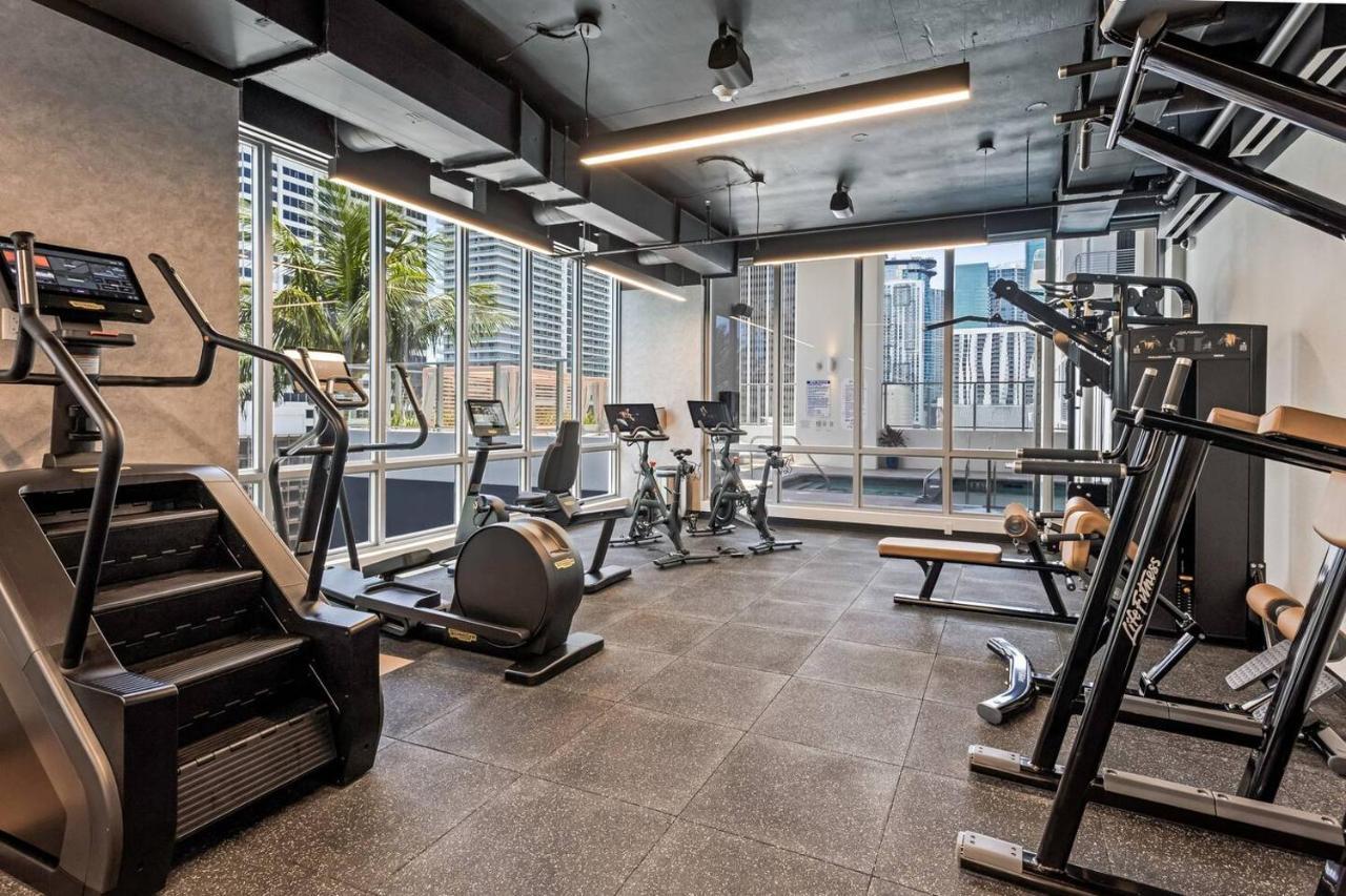 Special Offer - 2br - 1 & Half Bath - Steps To Kaseya Center Apartamento *