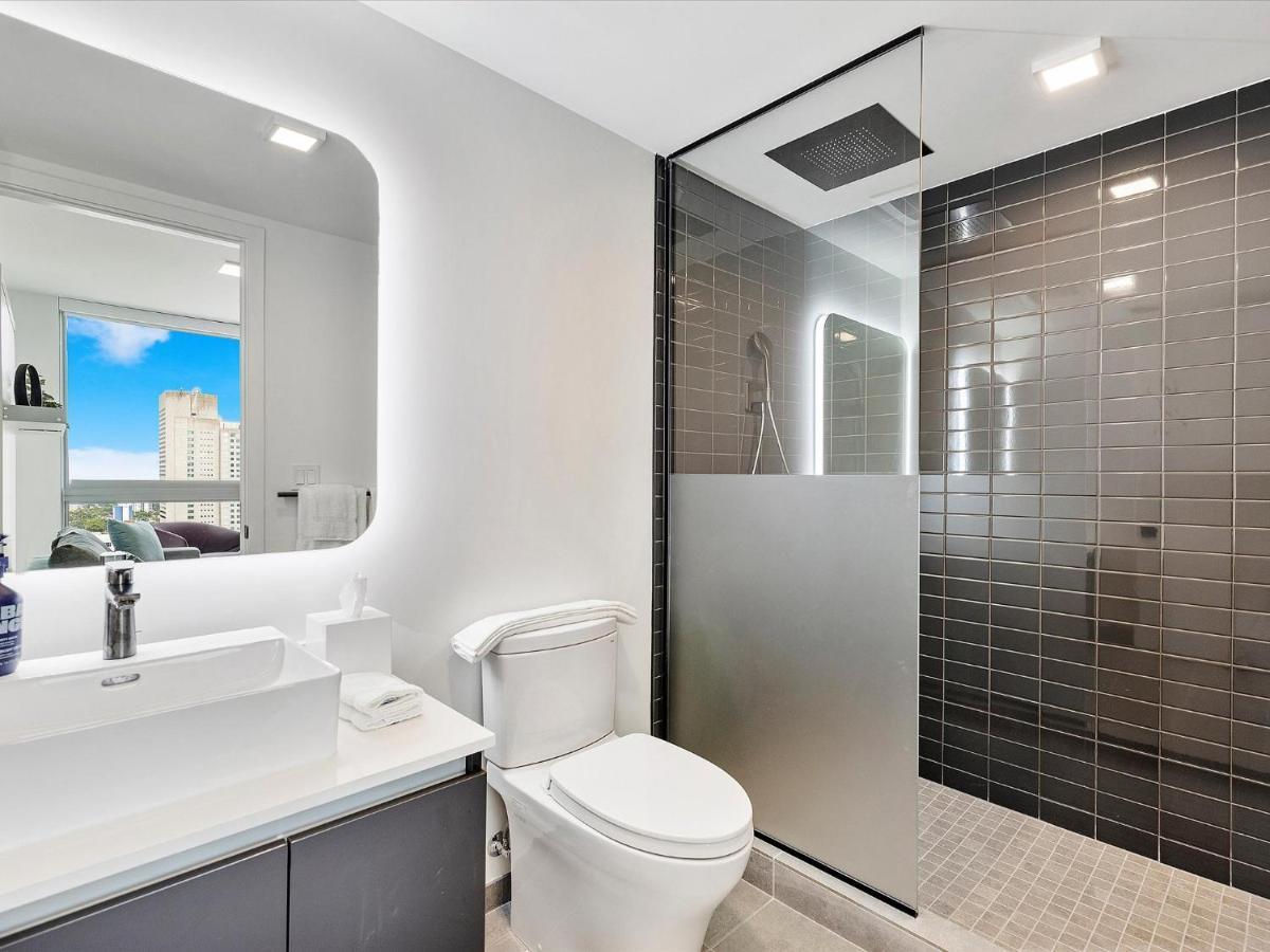 Special Offer - 2br - 1 & Half Bath - Steps To Kaseya Center Apartamento